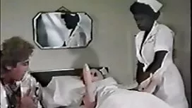 Le bébé a des sexe f ...