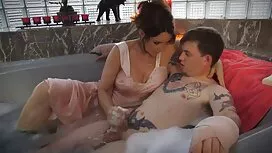 Sexy gros seins jour ...
