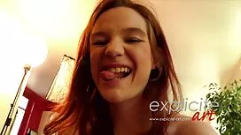 Rousse salope excité ...