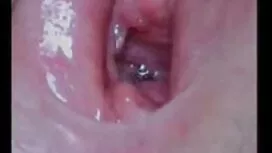 Jeune fille après fe ...