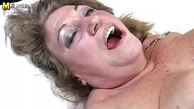 Deux prostituées vid ...